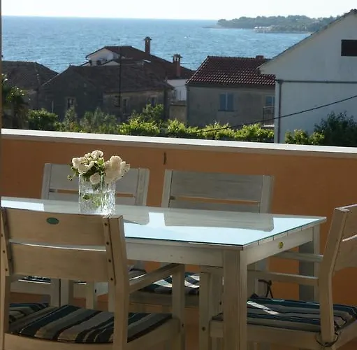 Mara Apartment Petrcane