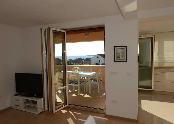 Mara Apartment Petrcane